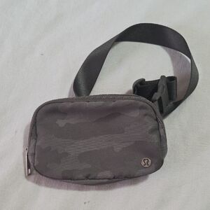 Lululemon Camo Belt Bag